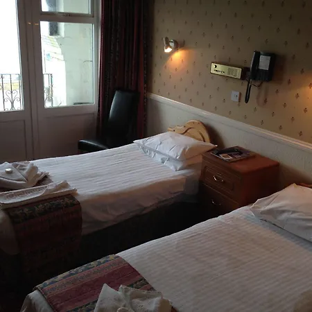 Hotel Cliffdene 2*