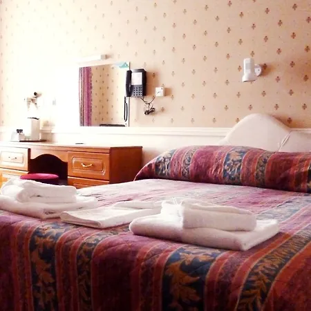 Cliffdene Hotel